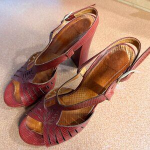 Chie Mihara Red Leather Slingback Heels Size 38 Made in Spain